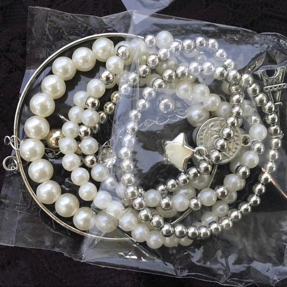 Paris Eiffel Tower Multi Piece Layered Charm Bracelet - Picture 6 of 6